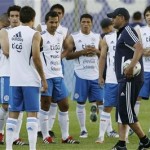 Uruguay por mantener el liderato ante Chile