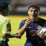 Cuarta derrota para Motagua en noche fatal del árbitro Ronald Hernández