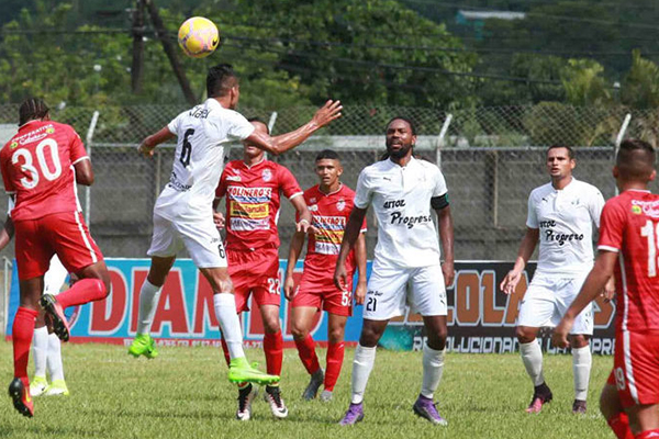 Real Sociedad v Honduras Progreso