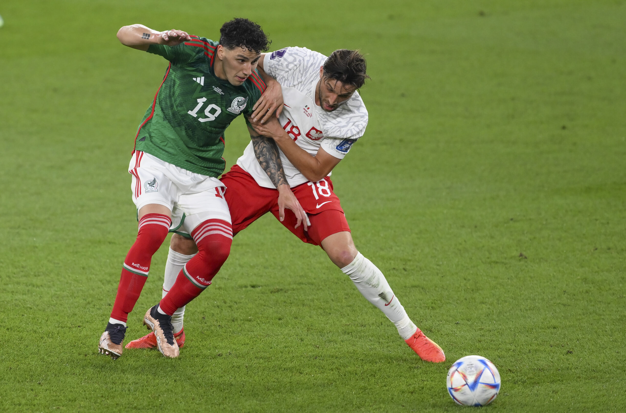 Jorge Sanchez vs Polonia