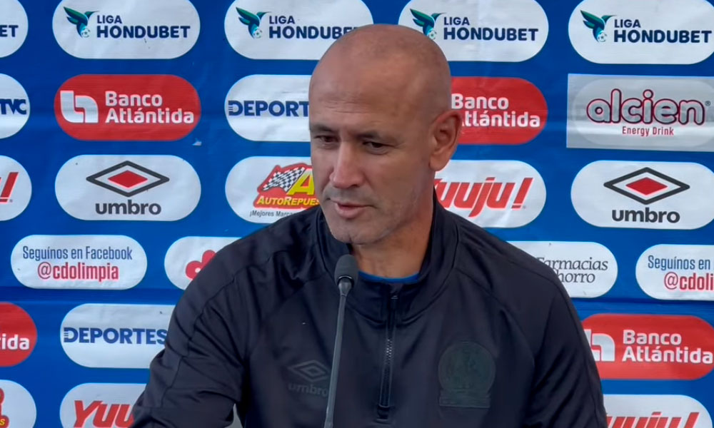 DT Eduardo Espinel Eduardo Espinel CD Olimpia