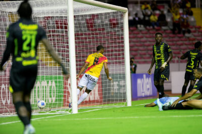 Marcel Hernández vs Real España