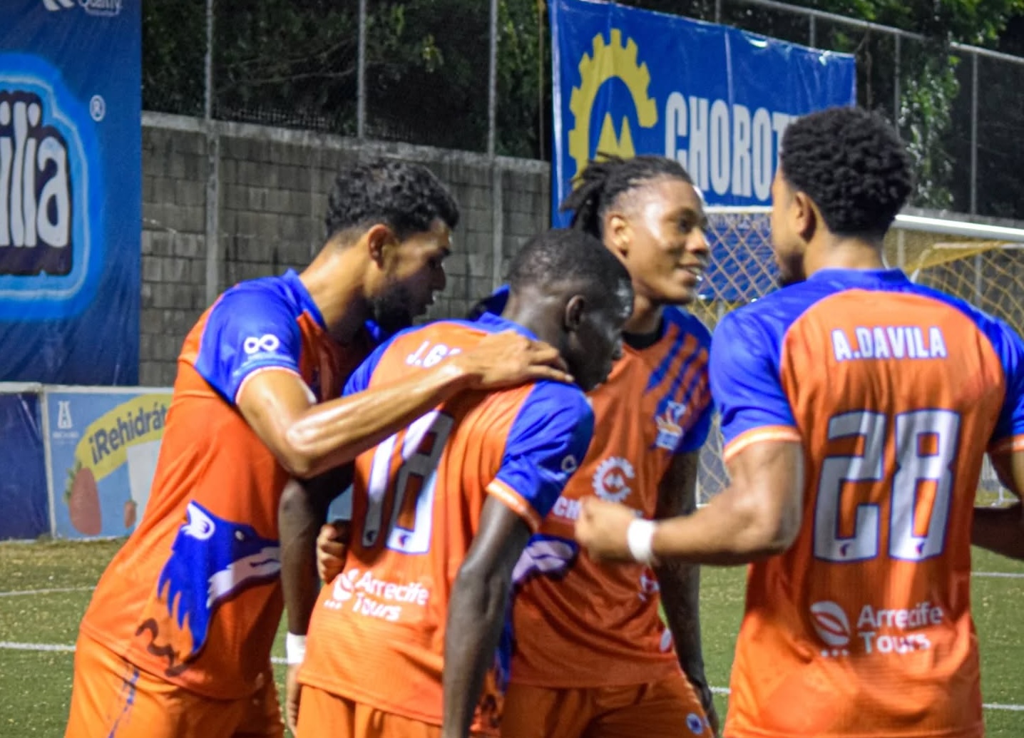 Lobos vs Real EspanĢa